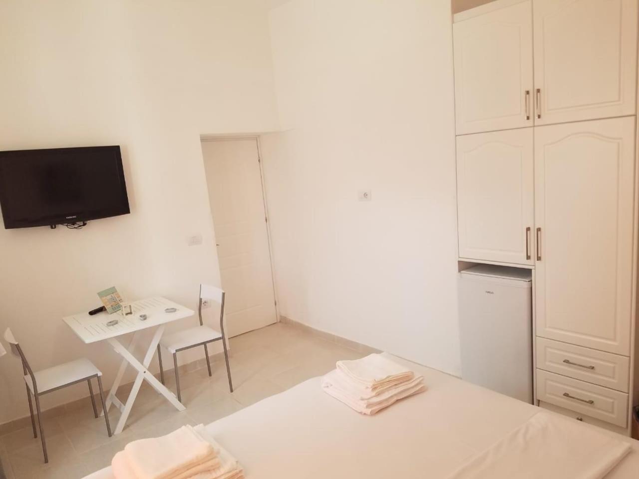 Apartmán Vila Alikaj Sarandë Exteriér fotografie
